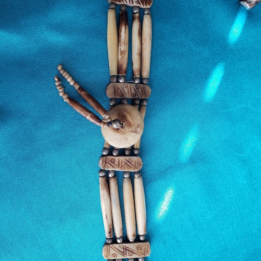 Chocker - Picture 3 of 3